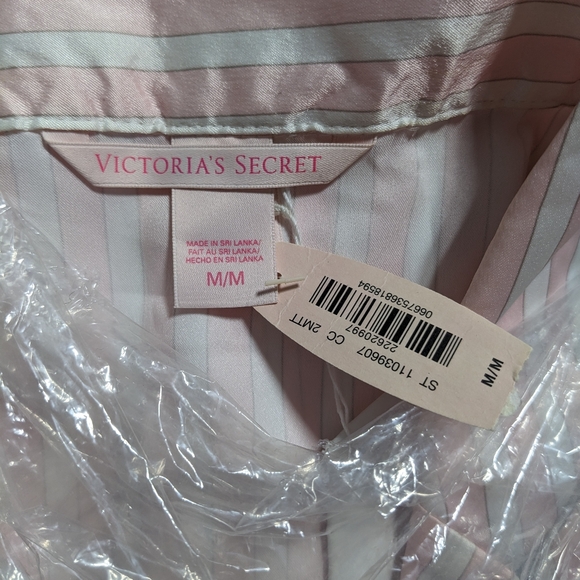 Victoria’s Secret The Satin PJ set - Picture 4 of 4